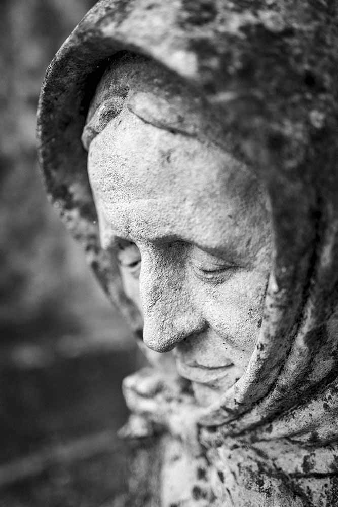 Tête gisant, Saintonge Copyright JF LE MAOUT PHOTO