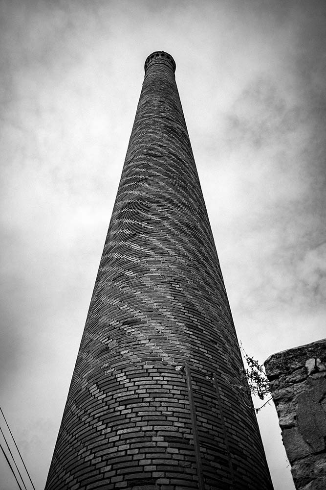 Cheminée d'usine Copyright JF LE MAOUT PHOTO